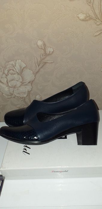 Туфли женские кожаные