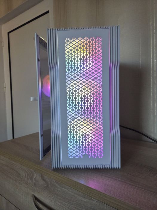 Геймърски компютър Ryzen 5 5500 / RX 580 8GB / 16GB RAM / 512GB NVMe