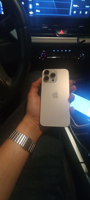 Iphone 16 pro max icloud