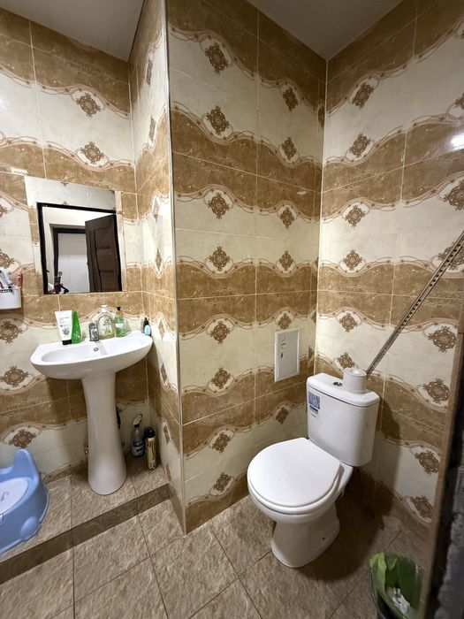 Срочно продаётся 1-комн квартира в Юнсабадском районе, 1/4/9