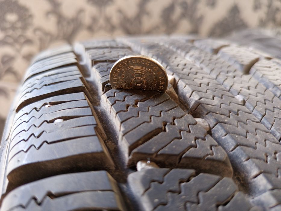 Зимние резины комплект с дисками