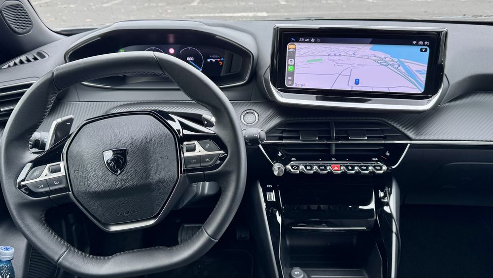 Vand Peugeot 2008 Allure cu garantie