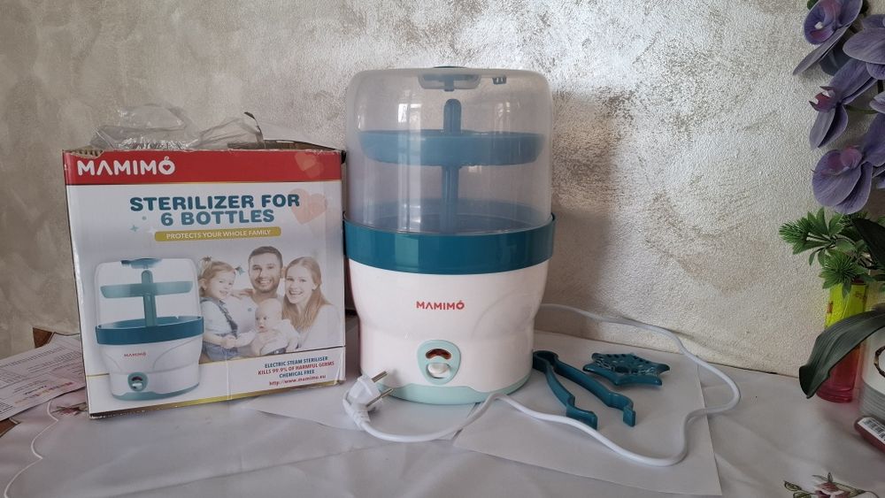 Vând sterilizator  electric pentru 6 biberoane Mamimo