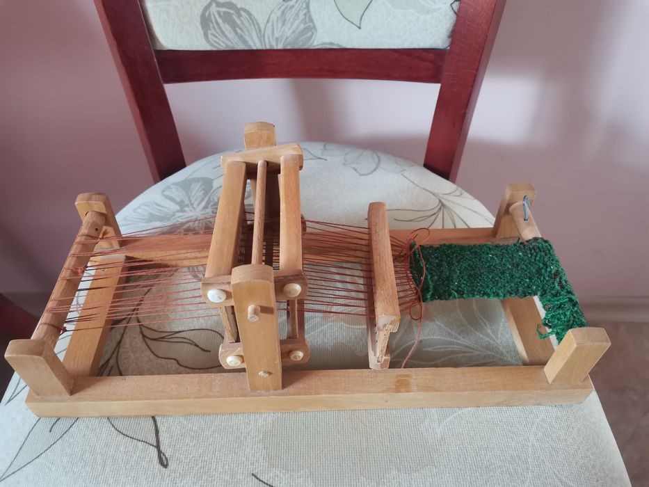 Детско дървено станче
