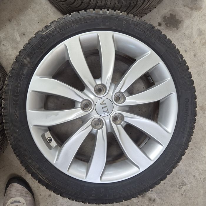 Jante pe 17 aliaj 5x114.3 hyundai kia renault duster toyota 225/45/17 allseason 2024