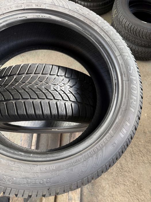 # 2x Anvelope iarna 225/50 R17 - Dunlop Sp Winter Sport 4D