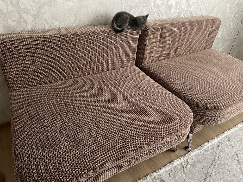 Бесплатно 2 кресла