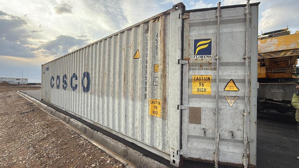 Продаются контейнеры