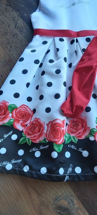 Две много красиви официални рокли  10 г.