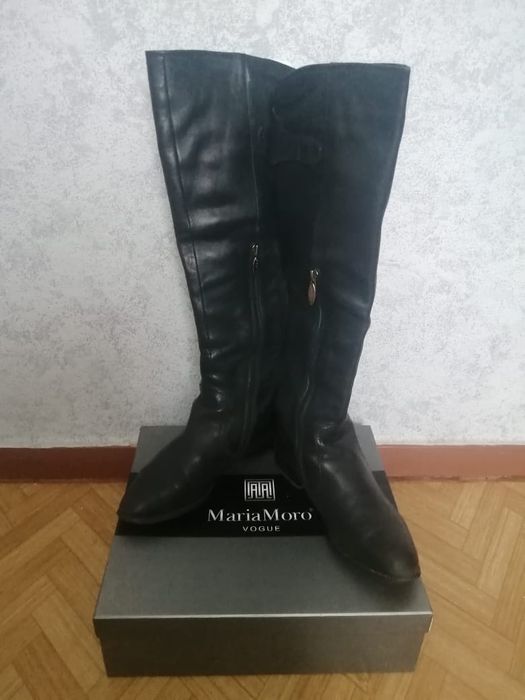 Продам осенние сапоги