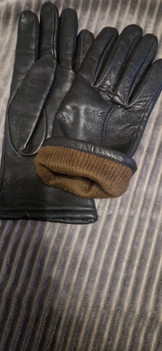 Дамски кожени ръкавици