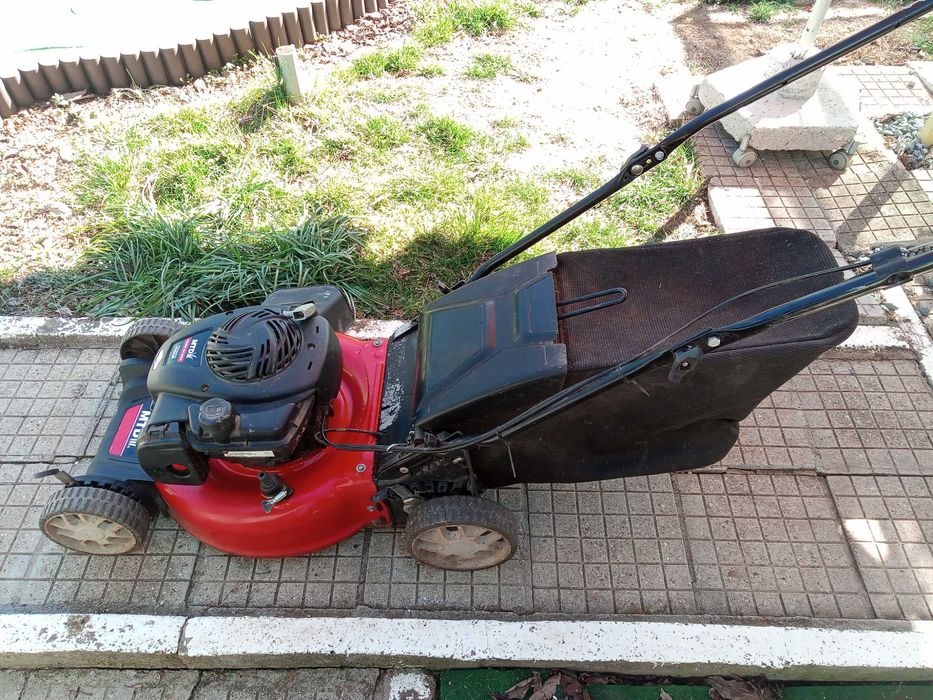 Моторна самоходна косачка MTD Smart 46 SPBS, 2.41 к.с.