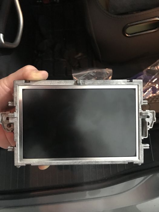 Дисплей плюс Команд за w218 и w212 Mercedes