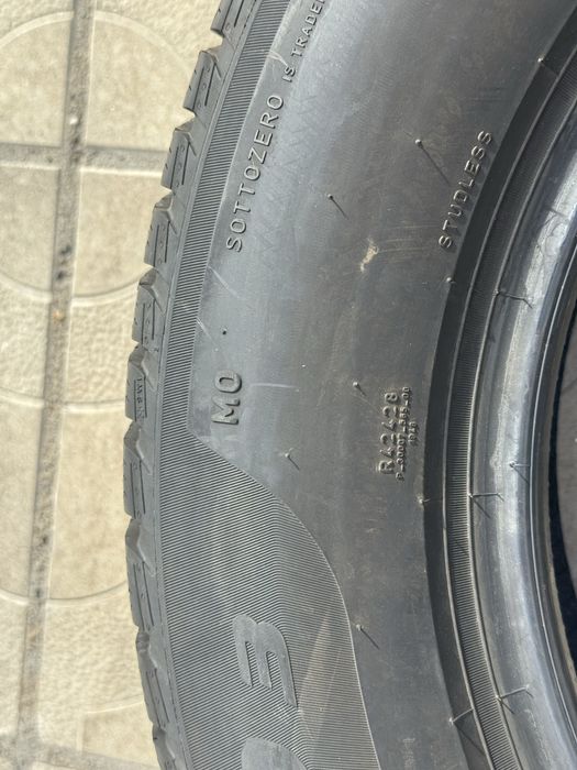 215/65/17,Pirelli