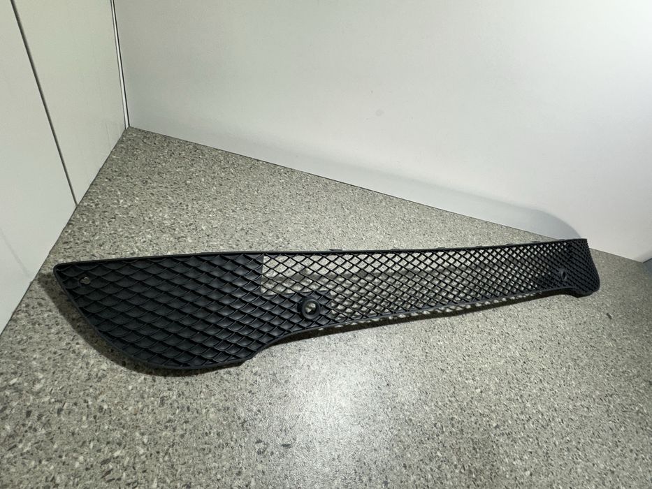 Grila inferioară bara fata mercedes A W176