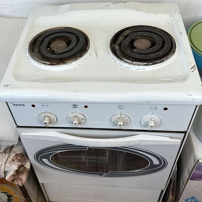 Продам электро плиту