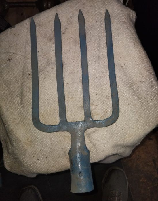 Продам вилы, новые СССР.