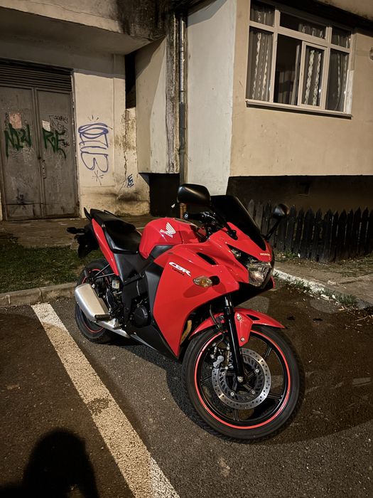 Honda Cbr 125r model 2016