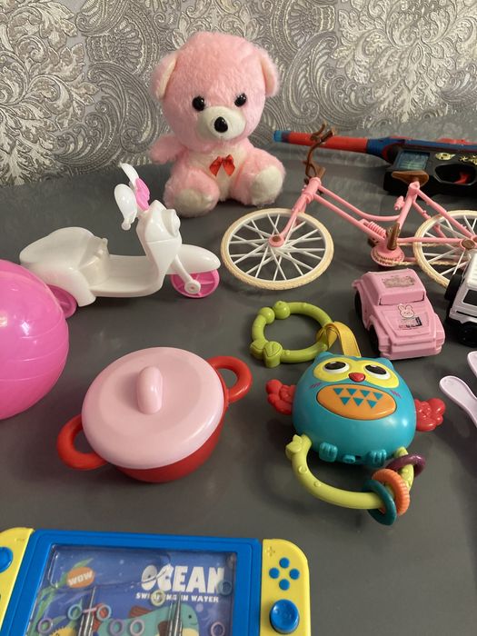 Продам Игрушки всё 4500тг