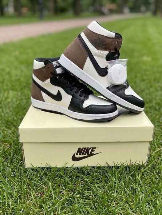 Adidasi Jordan 1 High Dark Mocha