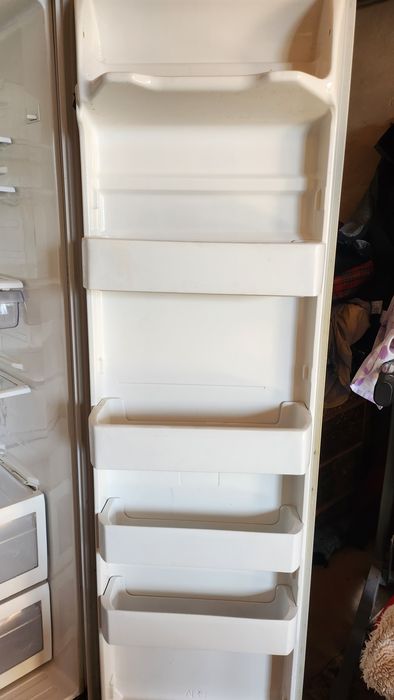 Продам срочно холодильник