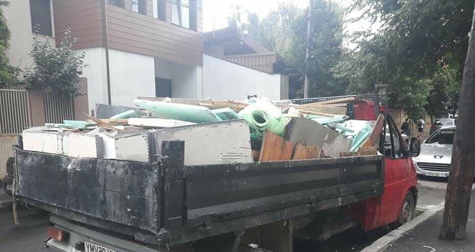 Transport moloz / deșeuri renovări