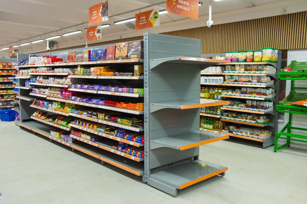 Rafturi metalice pentru magazin