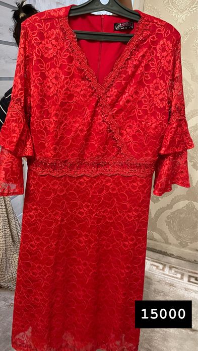 Распродажа платьев