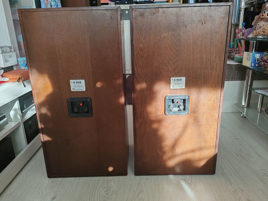 Radiotehnika S90B изключително запазени и в перфектно работещо състоян