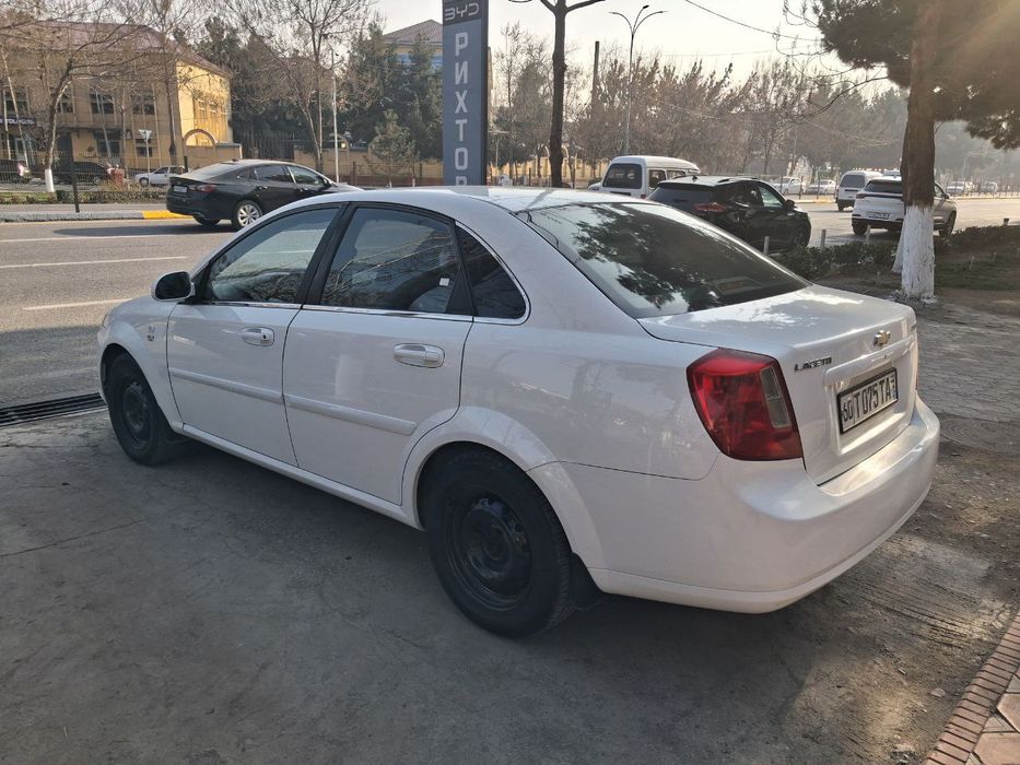 Gentra sotiladi, kelishilgan holda