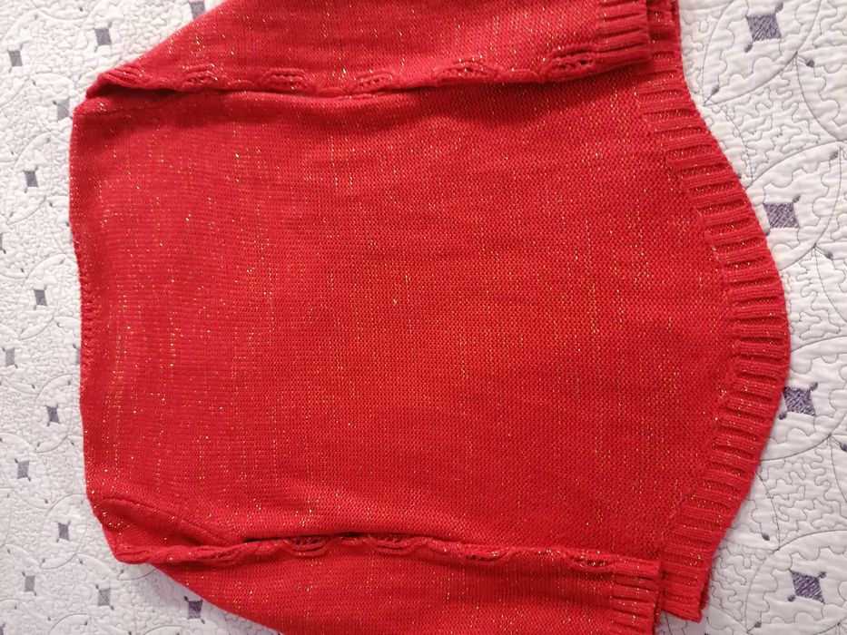 Pulovere din lâniță