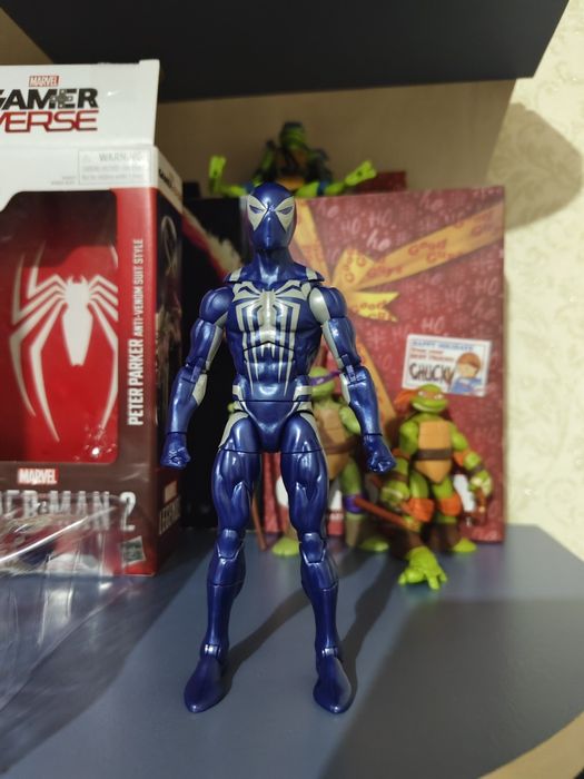 Anti venom spider man action figure