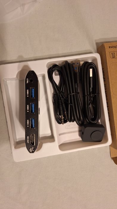Comutator KVM USB 3.0 4K 2 Porturi HDM pentru 1 Monitor 2 Cal