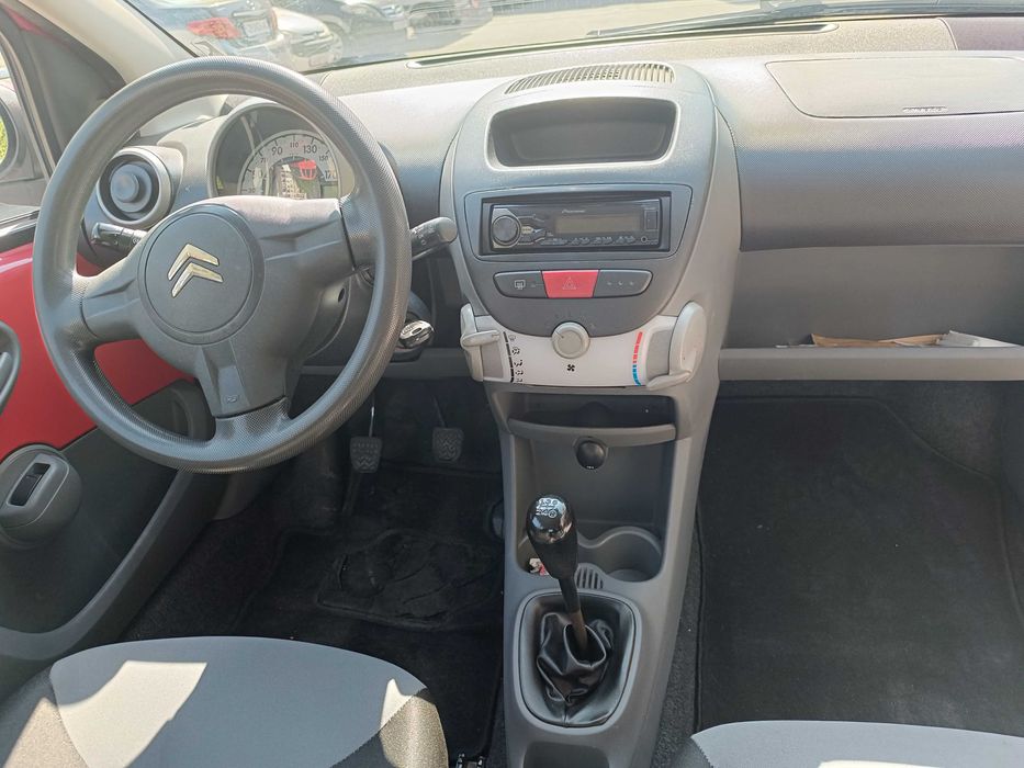 Автомобил Citroen C1