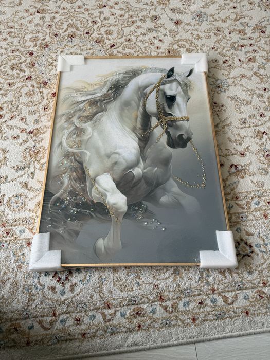 Продам картину новую