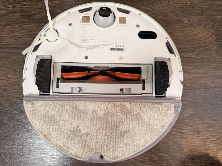 Робот-пылесос Xiaomi Mi Robot Vacuum-Mop