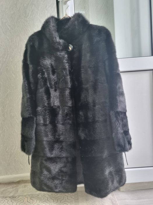 Норковая шуба сатылады