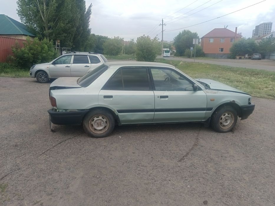 Продам мазда 323