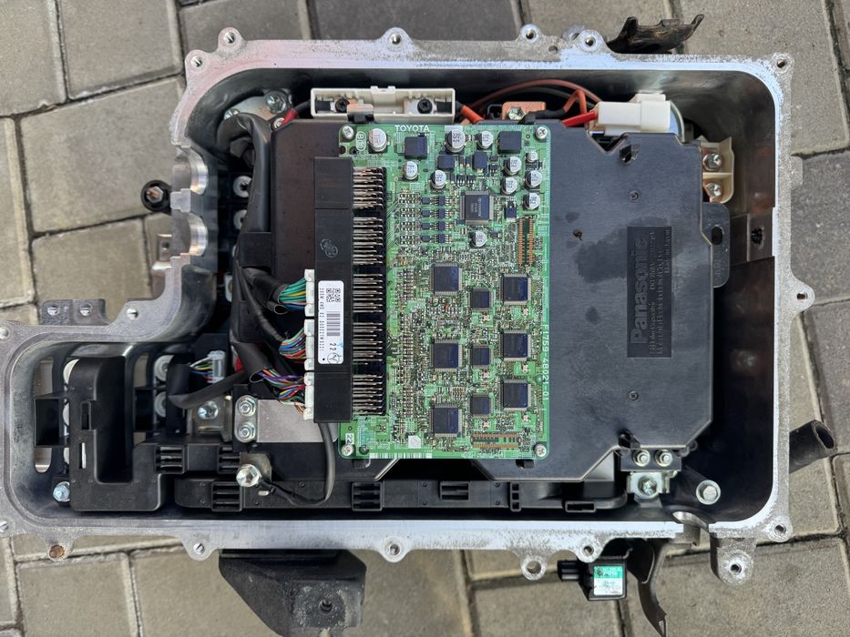 Invertor / invertor Lexus RX400h