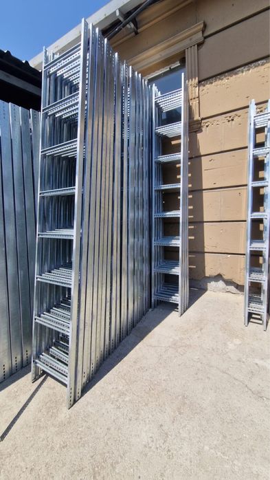 Лестничные лотки под заказ