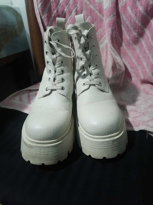 Продам сапоги размер 37