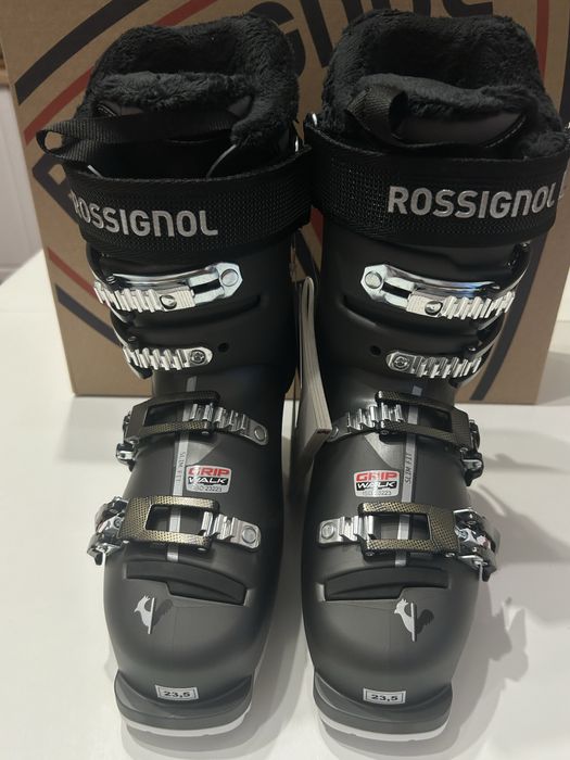 Clapari pentru dama marime 23,5 sau 36,37,5 noi/ nefolositi