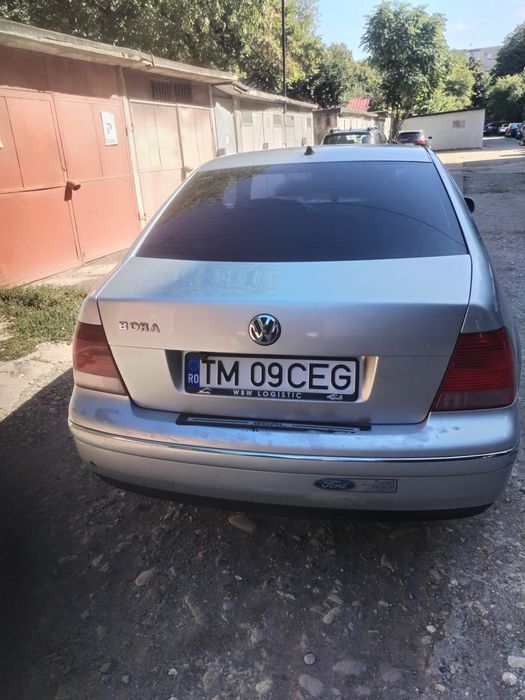 Volkswagen Bora 2003 benzină, 1.617 € — imagine 1