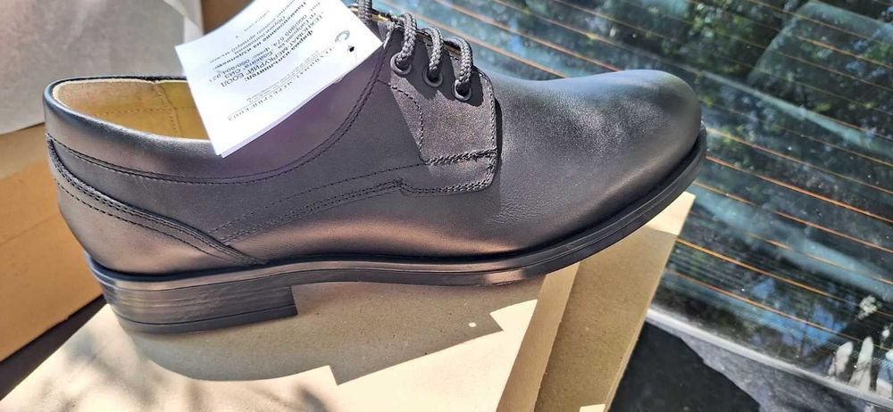 кубинки , боти, летни обувки