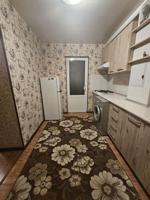 Продаётся 1-ком метро Космонавтов ЦУМ