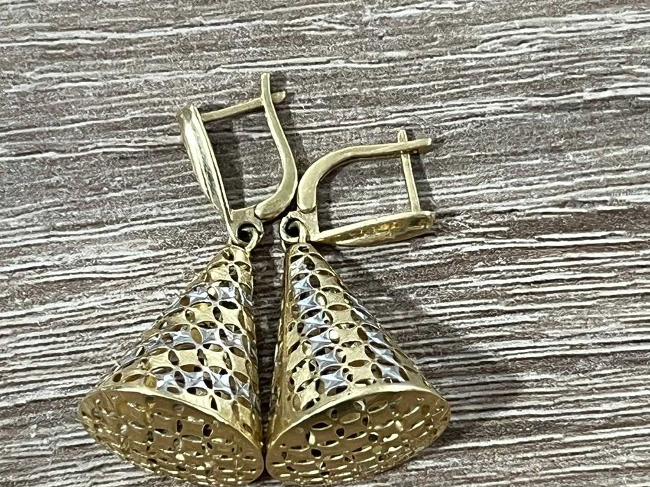 Златни обеци 585 4,7гр