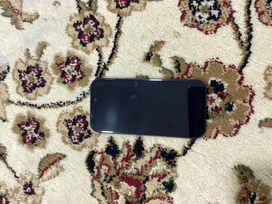 айфон 16 128гб док бар