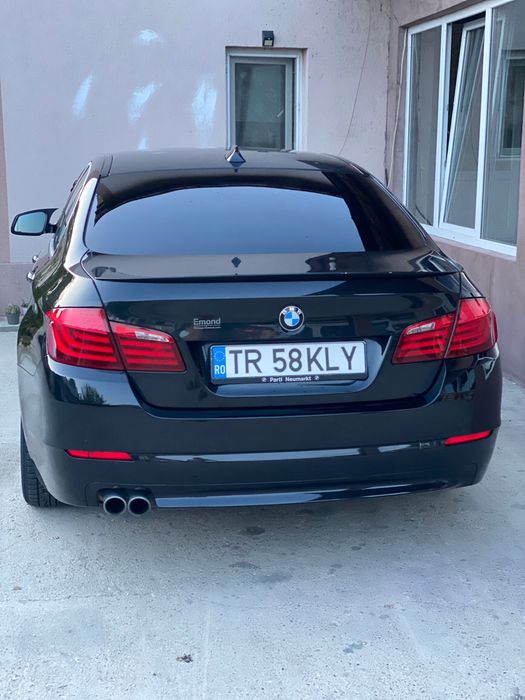 Vand/Schimb cu semiremorca basculabila BMW seria 5 f10 525xDrive 218cp