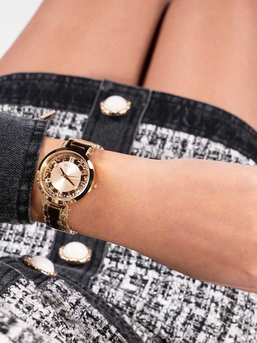 GUESS  Наручные часы