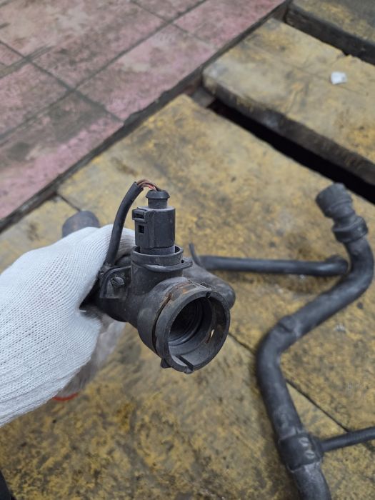 Продам запчасти на VW Passat B5